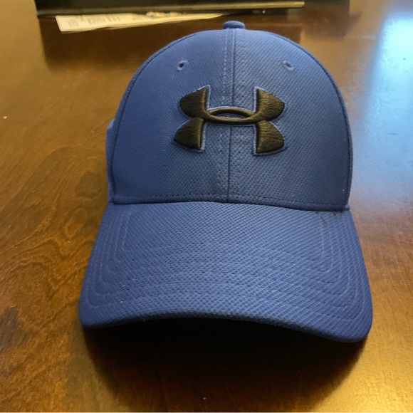 Under Armor baseball cap 🧢 - Picture 1 of 2